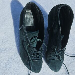 Jenni Kayne Dark‎ Green Suede Ankle Boots